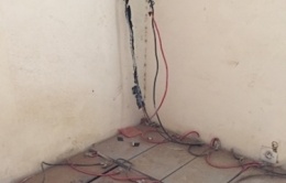 Baterías conectadas a las paneles solares del centro de recogida - Senegal